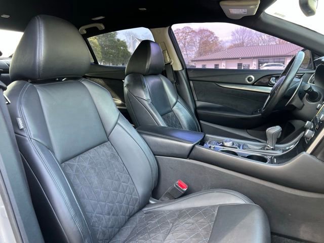 Used 2016 Nissan Maxima SR w/ Interior Lighting Package FWD image 24