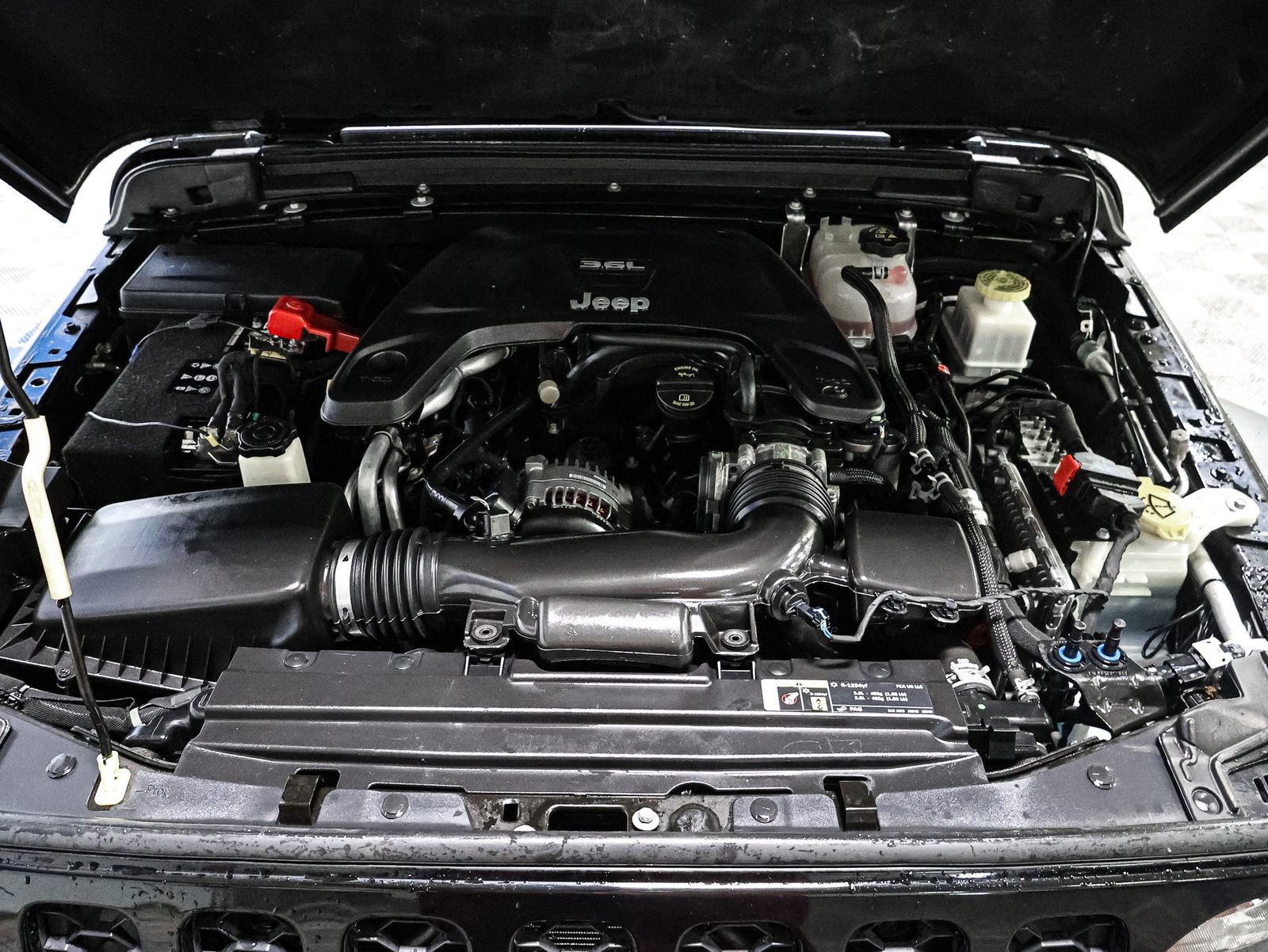 Used 2020 Jeep Gladiator Sport w/ Quick Order Package 24S image 14