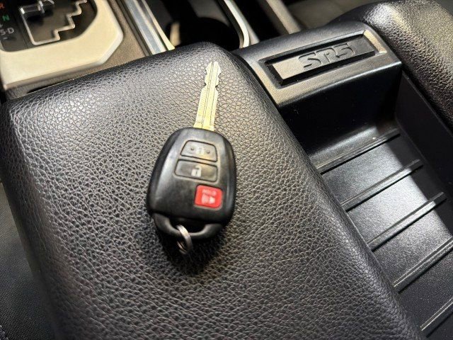 Used 2019 Toyota Tundra SR5 w/ SR5 Upgrade Package RWD image 58