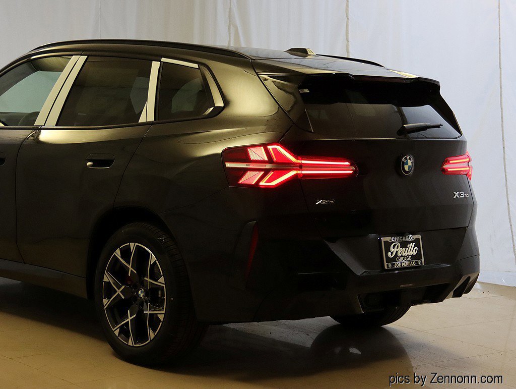 Used 2026 BMW X3 xDrive30 w/ M Sport Package image 7