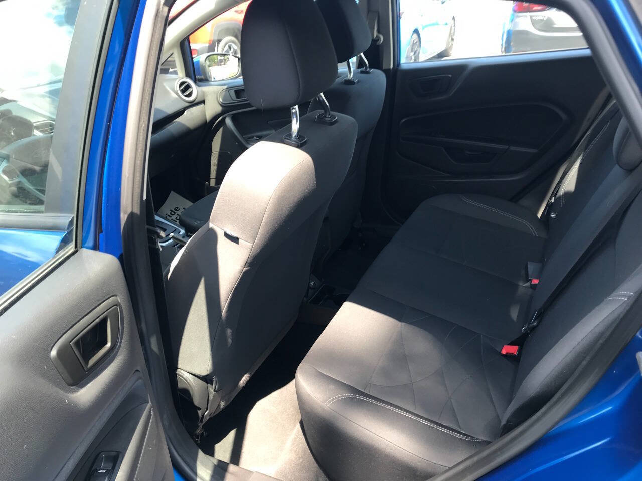 Used 2018 Ford Fiesta SE w/ Cold Weather Package FWD image 10