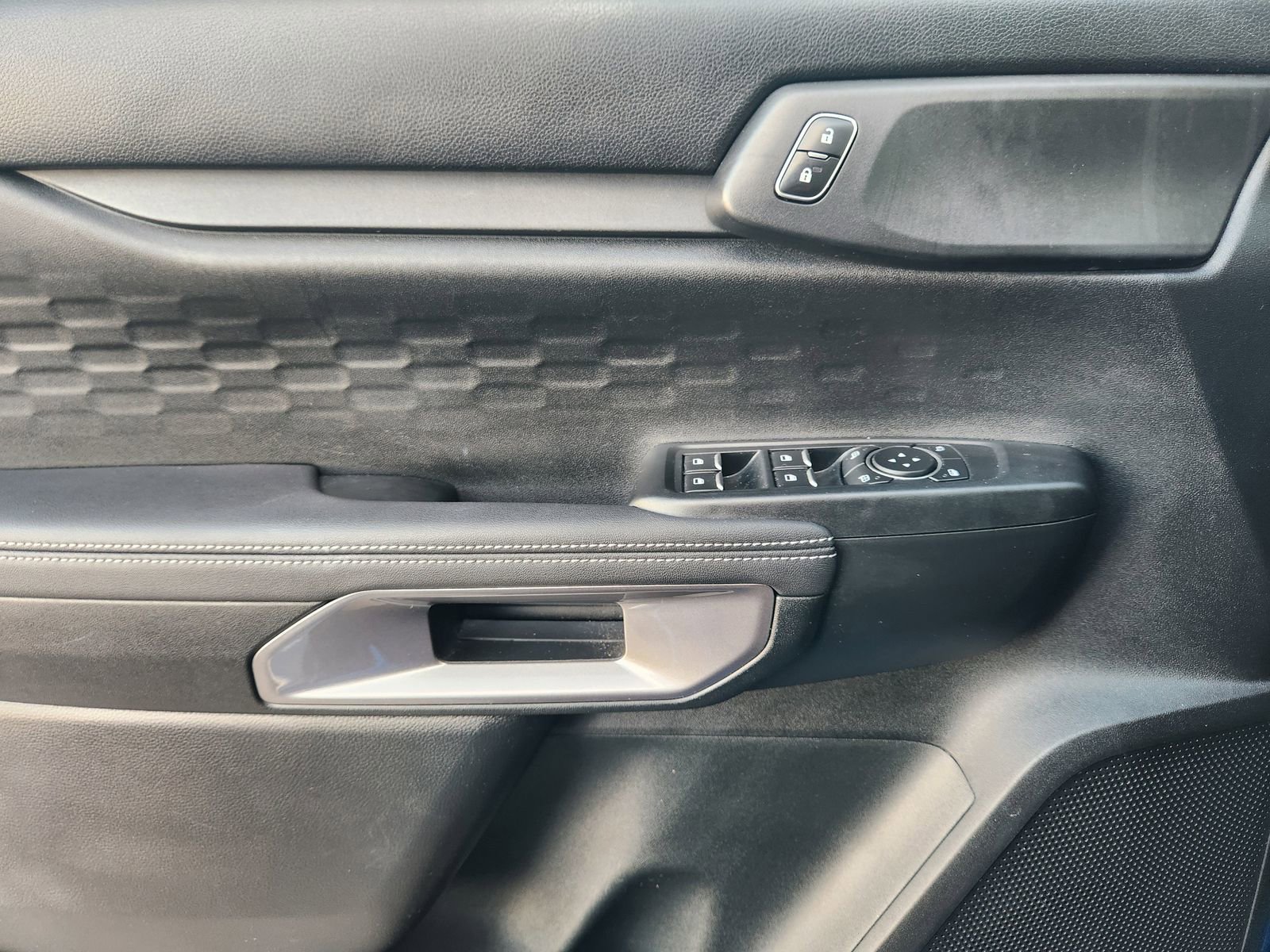 Used 2024 Ford Ranger XLT w/ Equipment Group 301A High image 25