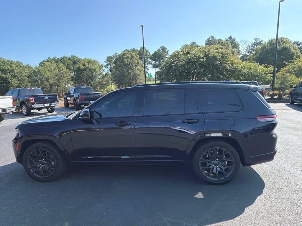 Used 2024 Jeep Grand Cherokee L Summit w/ High Altitude Package AWD/4WD image 14