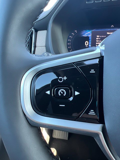 New 2026 Volvo XC90 T8 Plus w/ Protection Package AWD/4WD image 11
