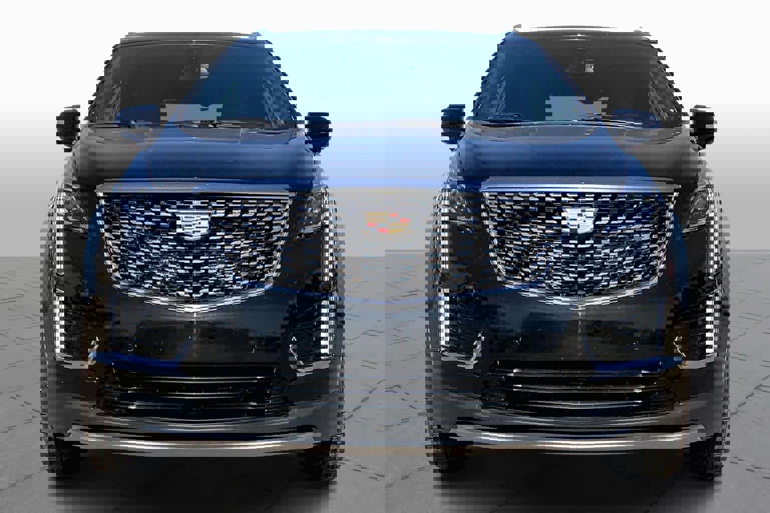 Used 2022 Cadillac XT5 Premium Luxury FWD image 4