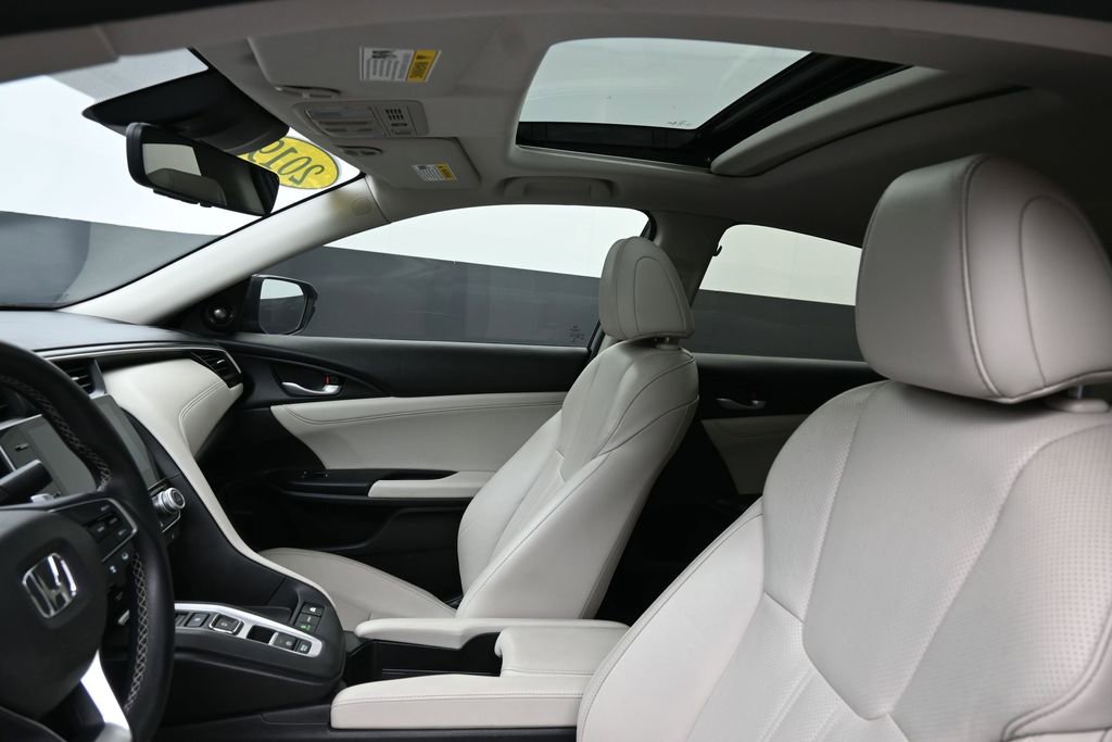 Used 2019 Honda Insight Touring image 22