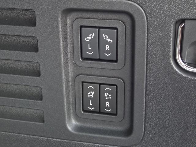 New 2026 Buick Enclave Sport Touring w/ Power Package FWD image 22