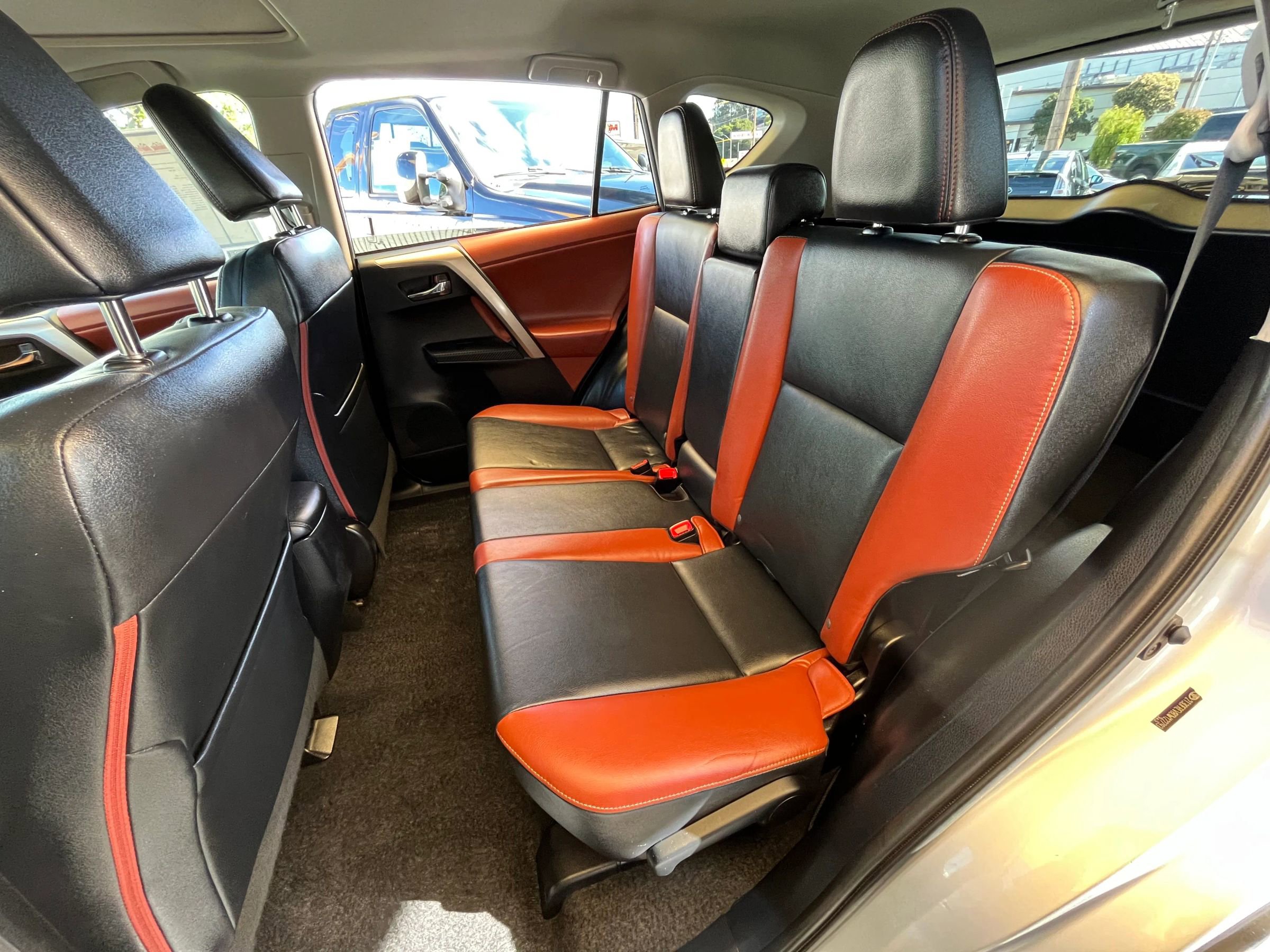 Used 2013 Toyota RAV4 Limited image 14