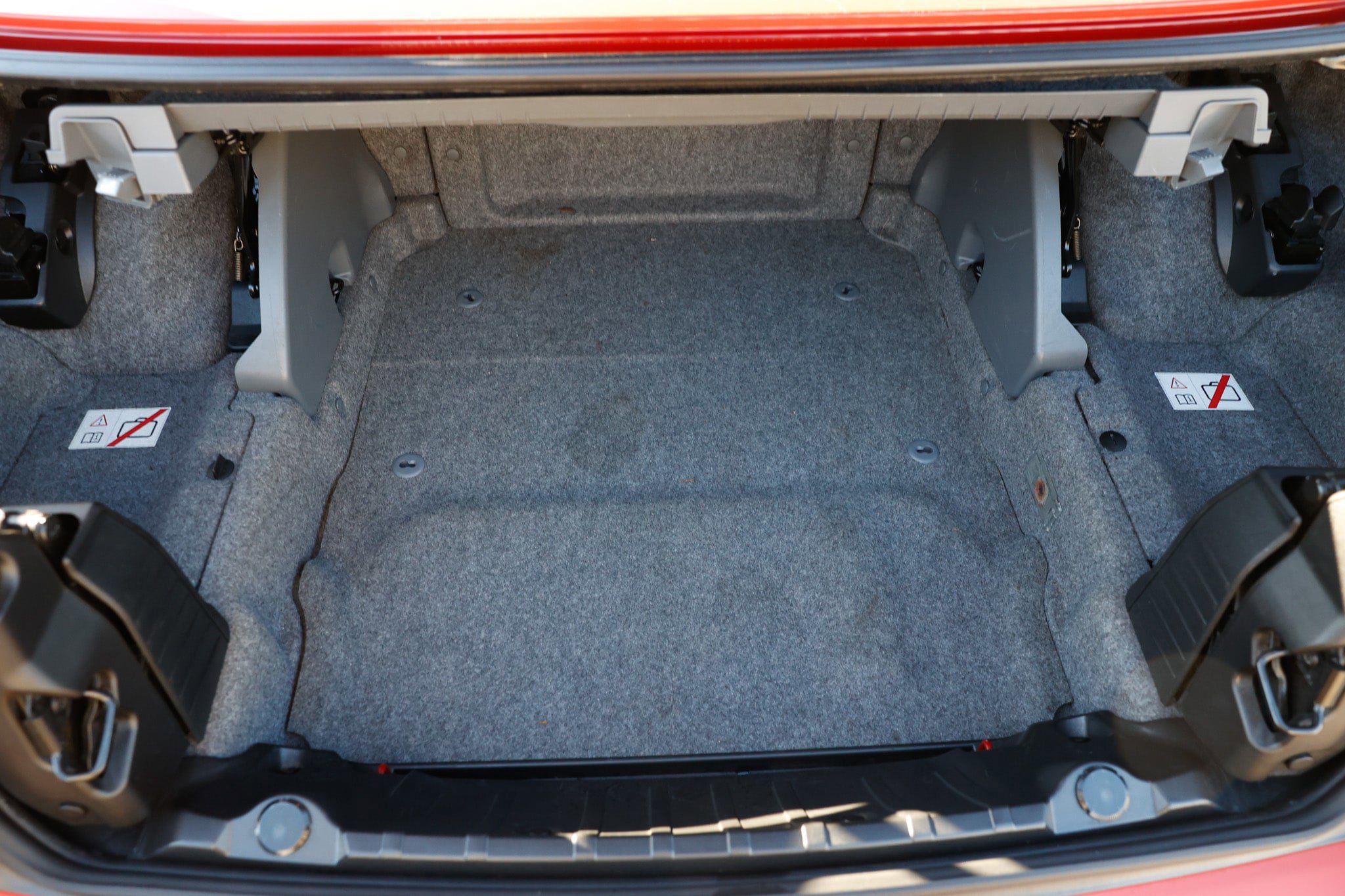 Used 2013 BMW M3 Convertible RWD image 28