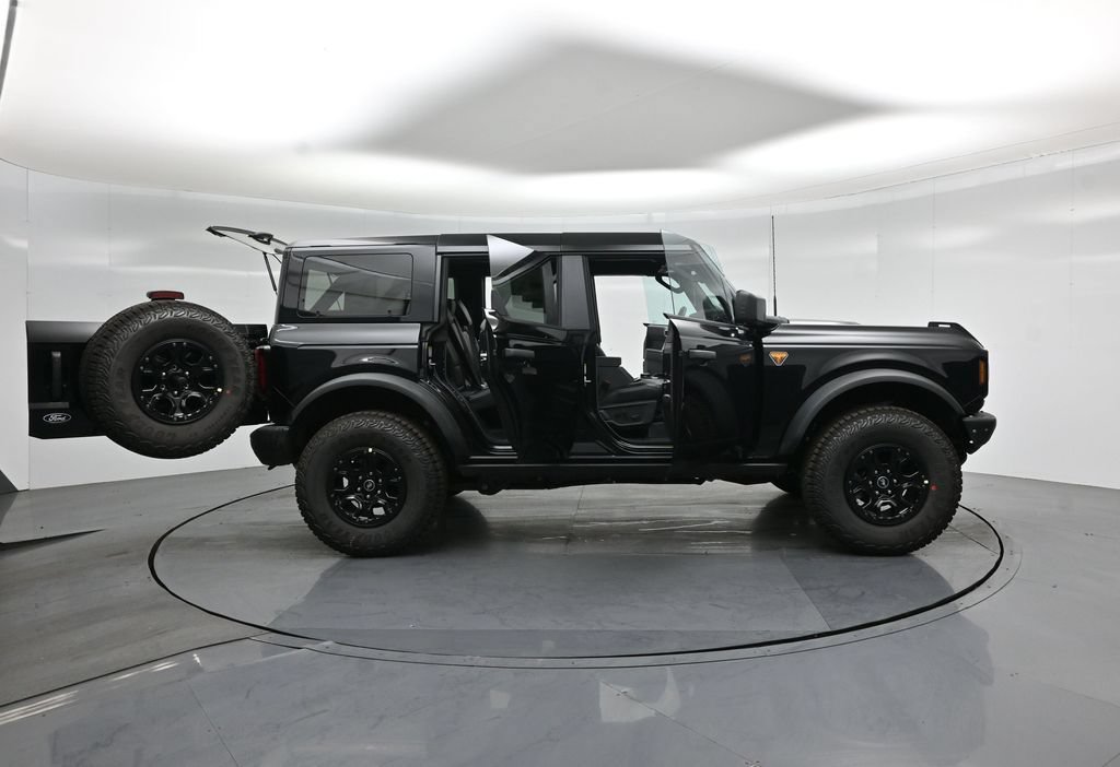 New 2026 Ford Bronco Badlands w/ Wildtrak Package AWD/4WD image 4