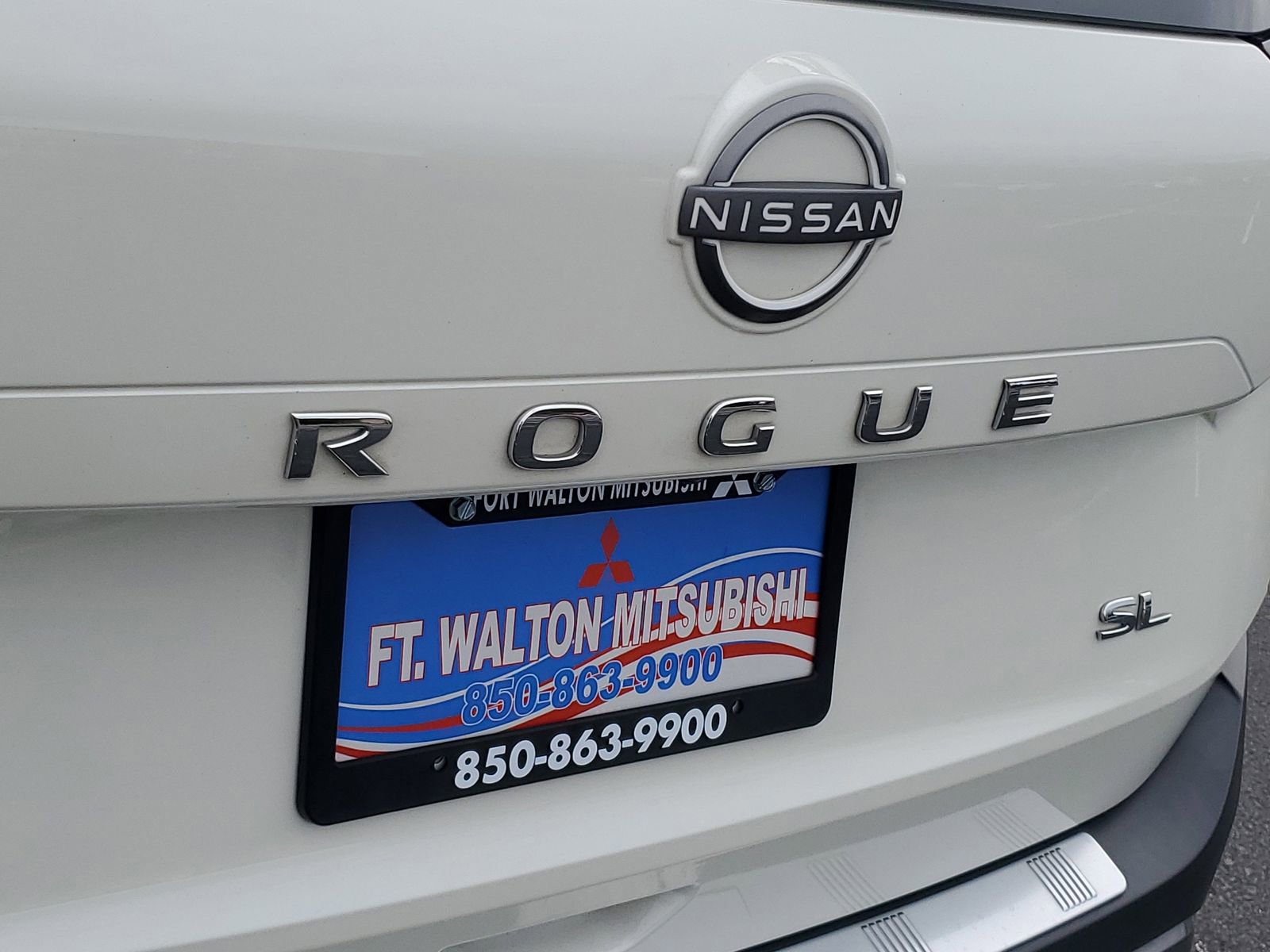 Used 2023 Nissan Rogue SL w/ SL Premium Package FWD image 28