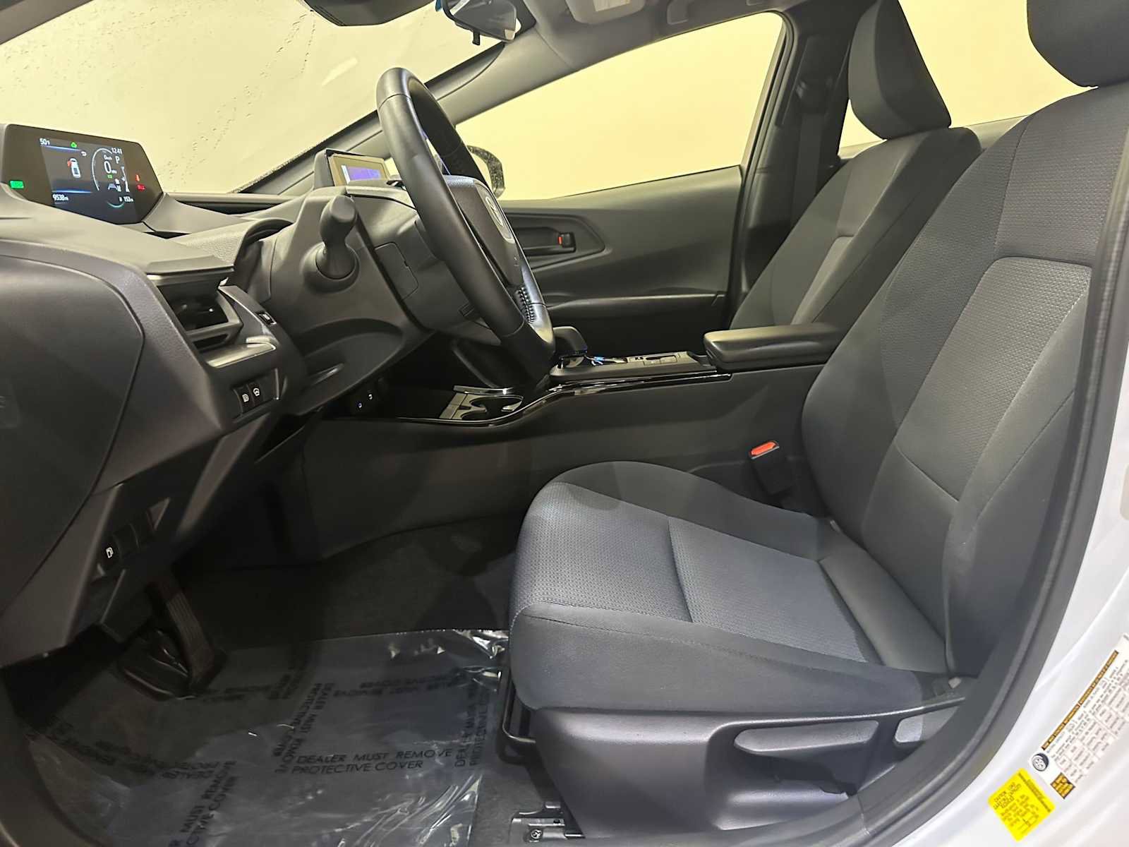 Used 2024 Toyota Prius LE image 20