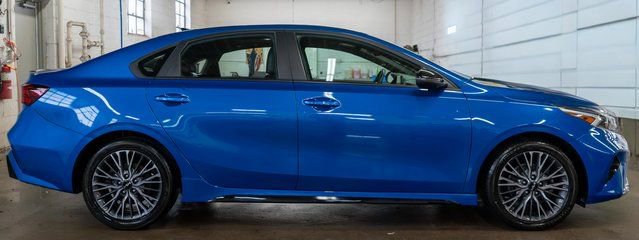 Used 2023 Kia Forte GT-Line w/ GT-Line Premium Package image 5