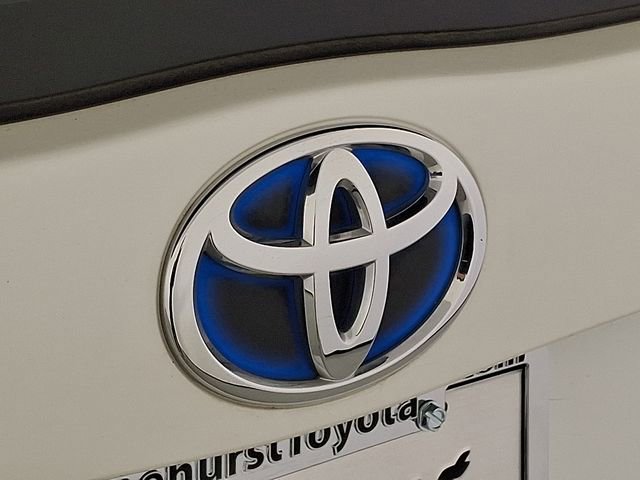 Used 2014 Toyota Prius Two image 34
