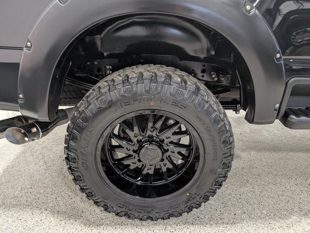 Used 2024 Ford F350 Platinum w/ FX4 Off-Road Package AWD/4WD image 14
