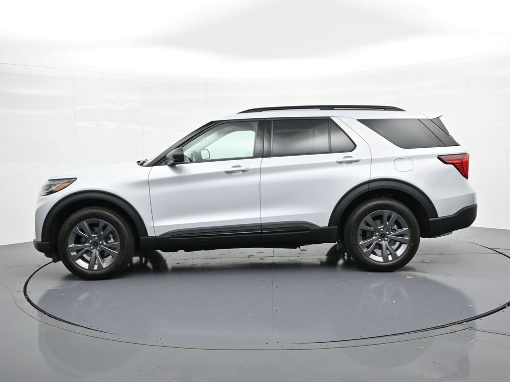 New 2026 Ford Explorer Active w/ Active Comfort Package AWD/4WD image 9