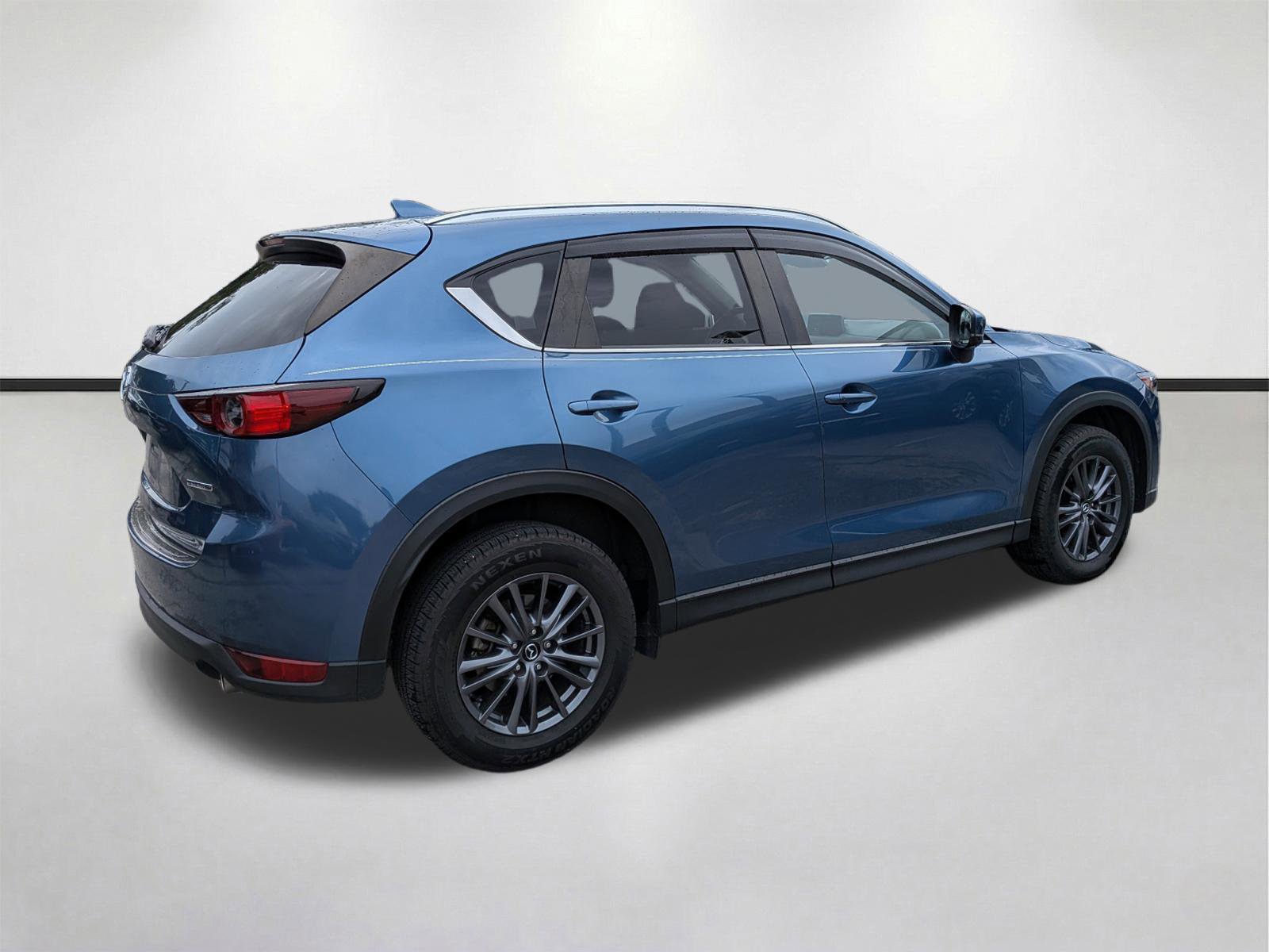 Used 2020 MAZDA CX-5 Touring FWD image 4