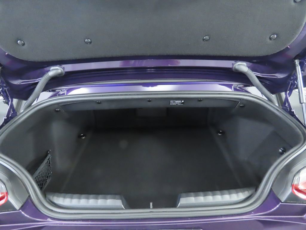 Used 2025 BMW Z4 M40i w/ Premium Package image 32