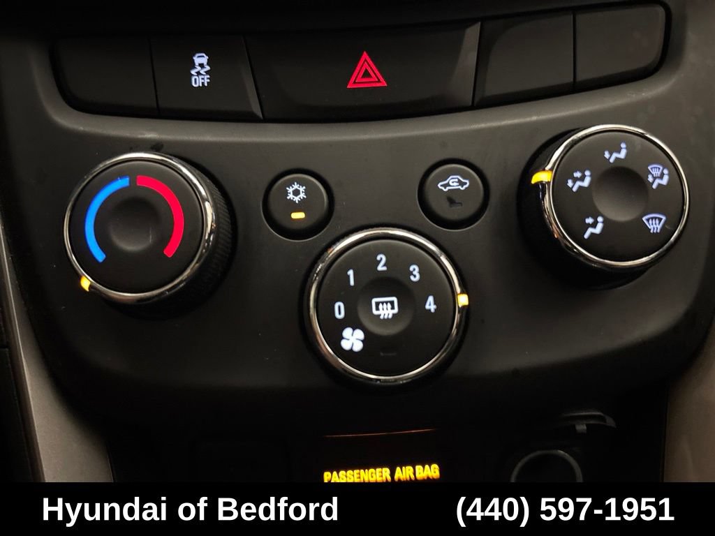 Used 2018 Chevrolet Trax LS FWD image 19