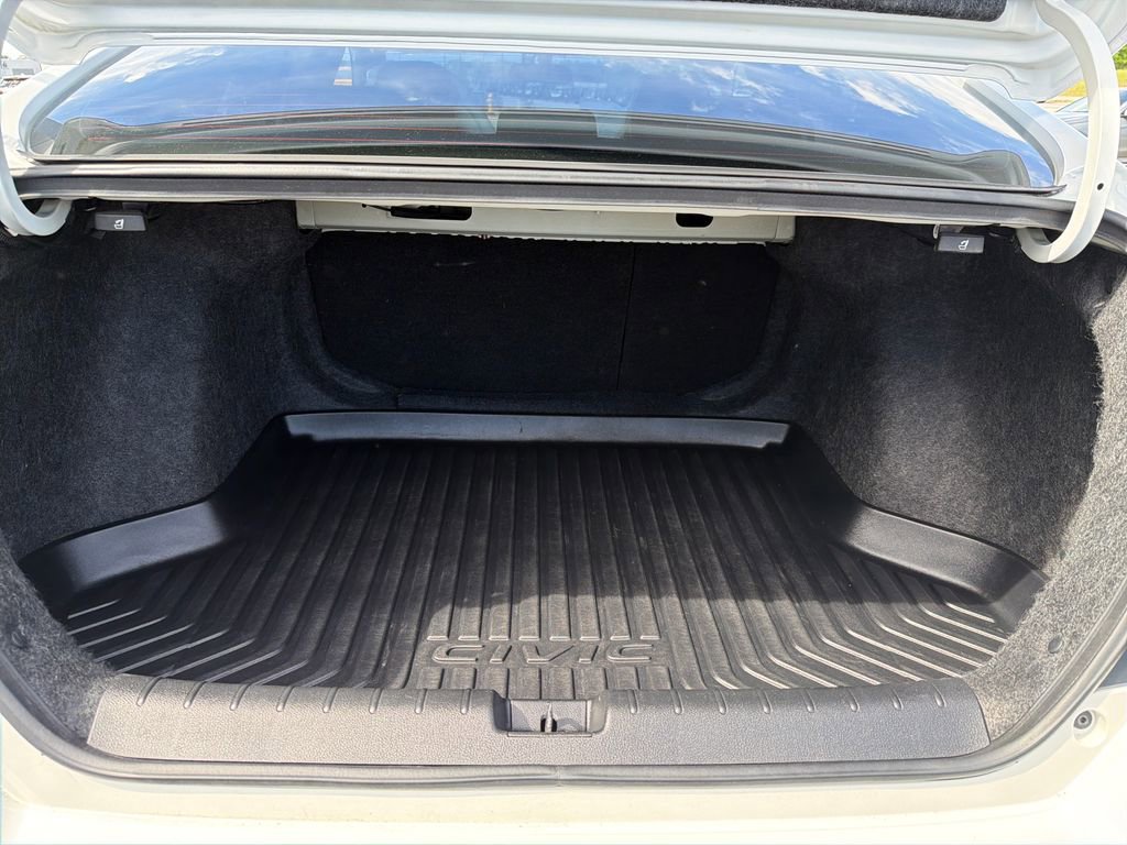 Used 2018 Honda Civic Si image 26