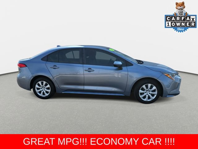 Used 2022 Toyota Corolla LE image 4