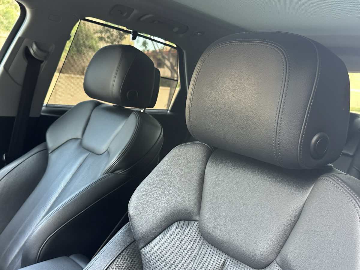 Used 2018 Audi Q5 Prestige w/ Prestige Package AWD/4WD image 21