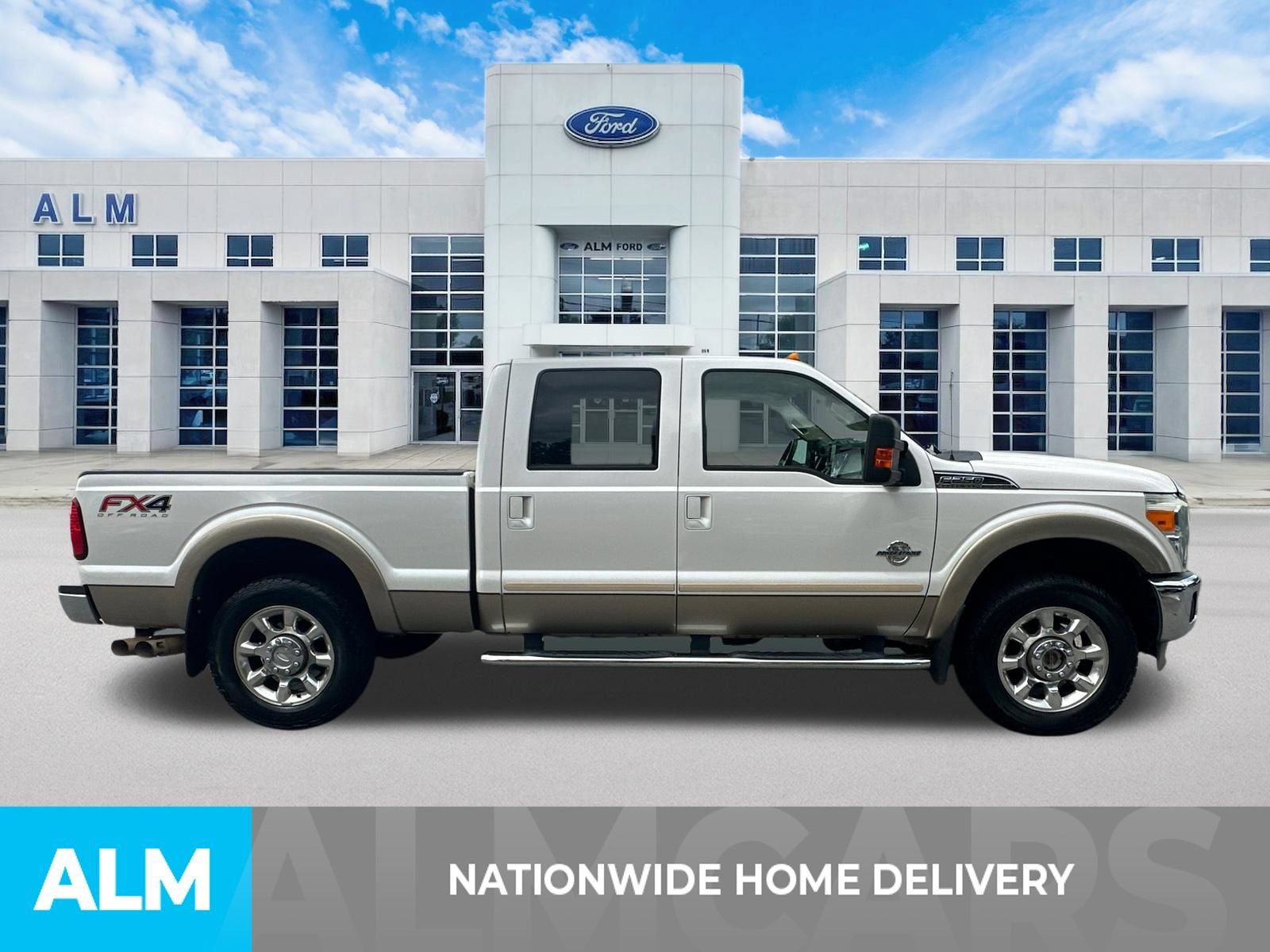 Used 2013 Ford F250 Lariat w/ Lariat Ultimate Pkg AWD/4WD image 4