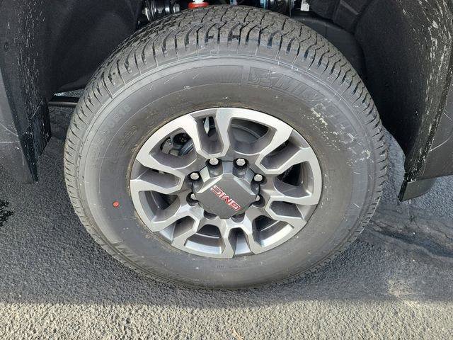 New 2026 GMC Sierra 2500 SLT w/ SLT Premium Package image 17