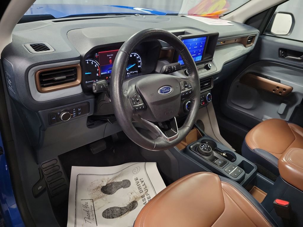 Used 2022 Ford Maverick Lariat w/ Lariat Luxury Package image 16