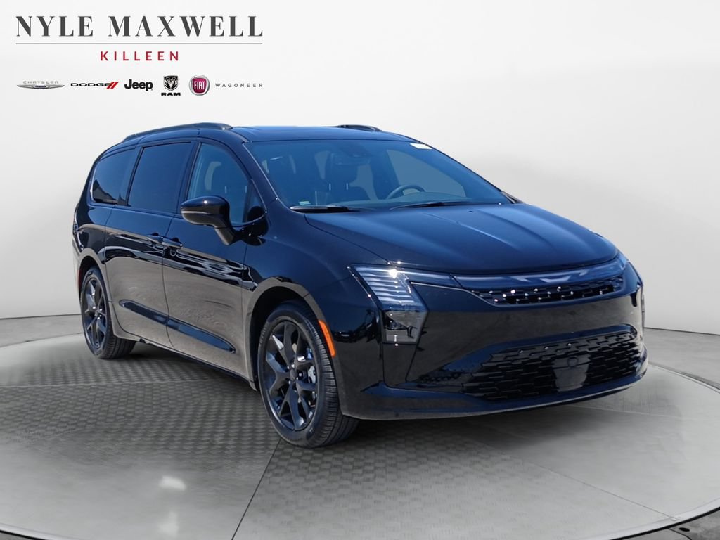 New 2027 Chrysler Pacifica Limited FWD image 2