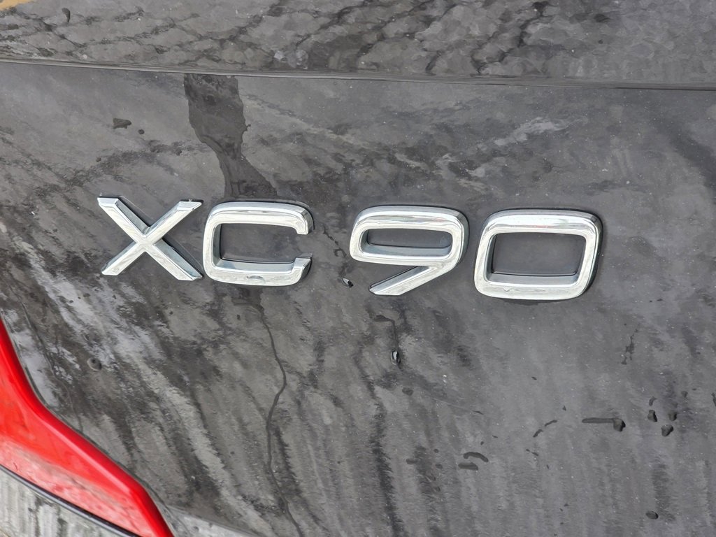 Used 2016 Volvo XC90 T6 Momentum image 13