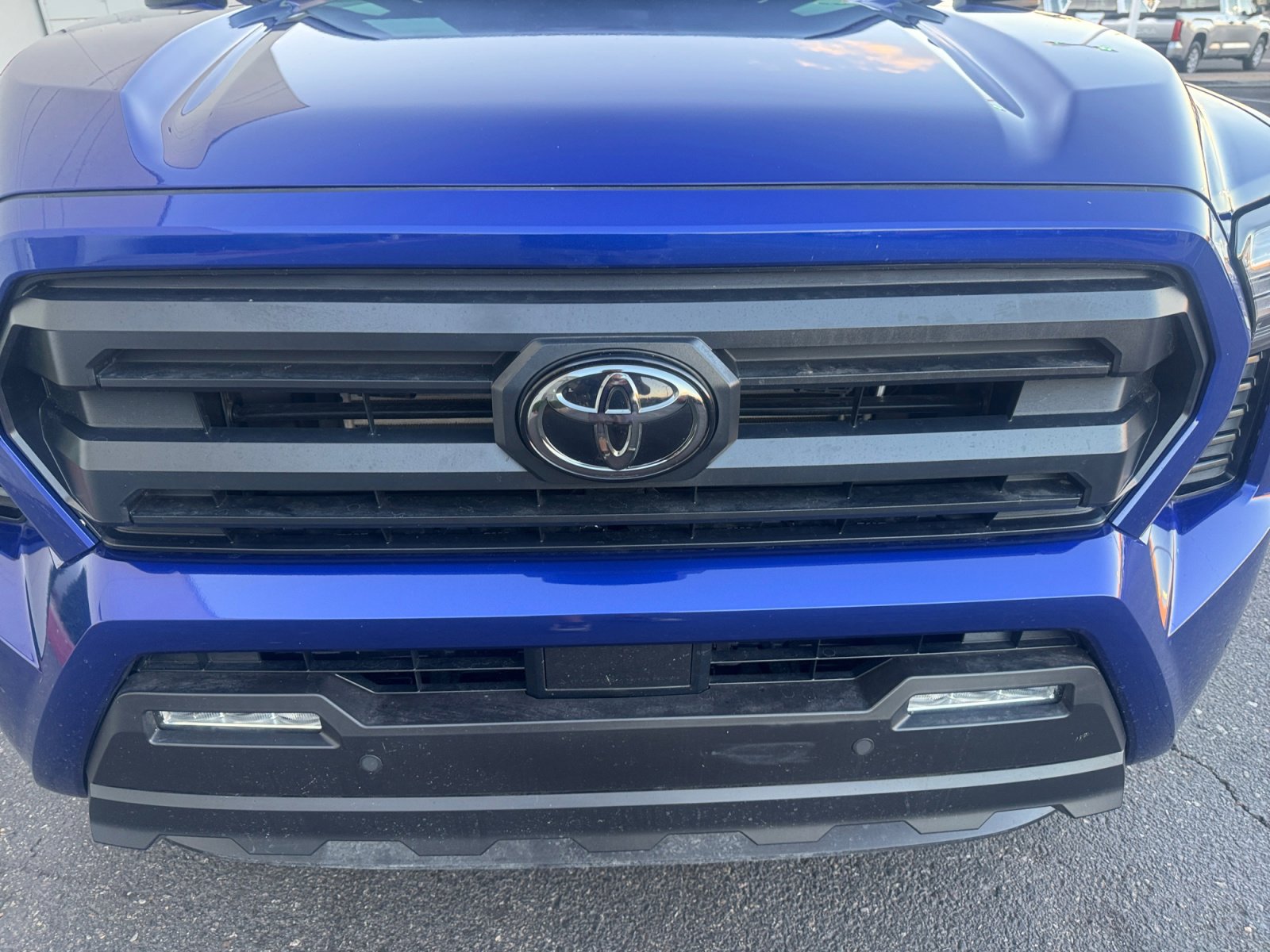 Certified 2025 Toyota Tacoma SR5 image 23