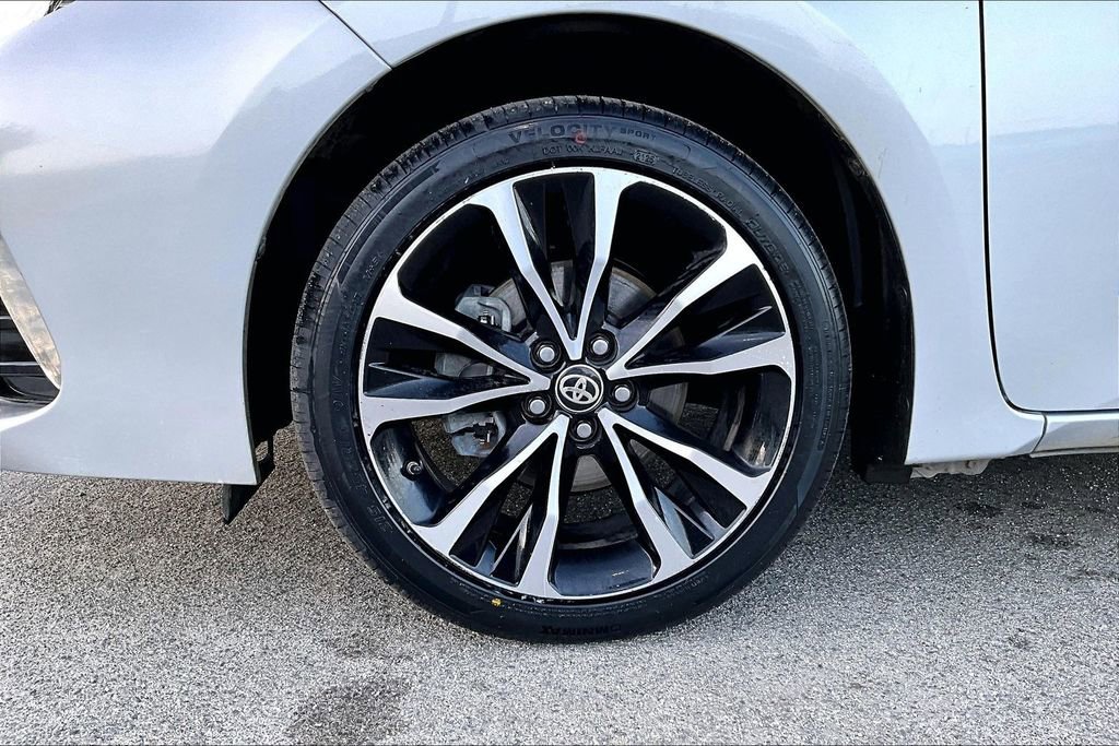 Used 2017 Toyota Corolla SE w/ Protection Package FWD image 34