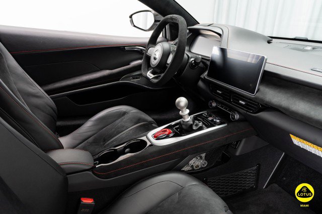 New 2025 Lotus Emira image 42