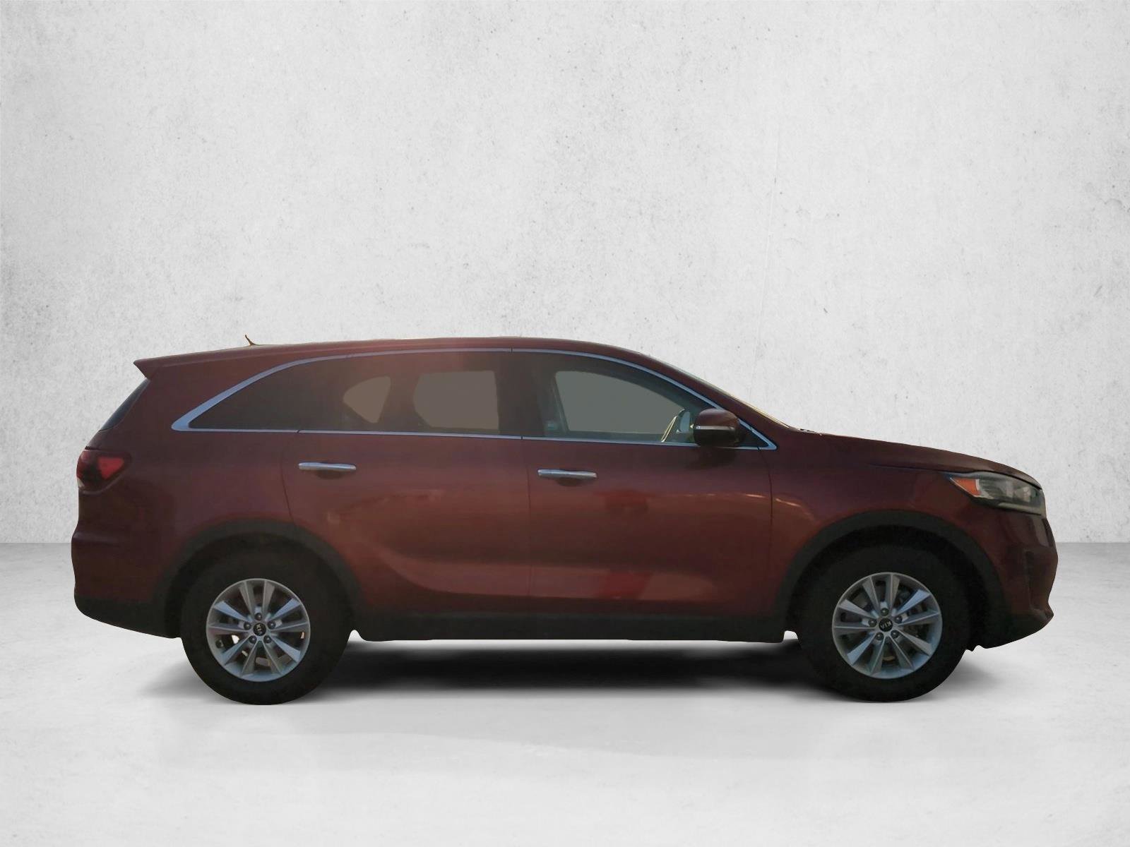 Used 2020 Kia Sorento LX FWD image 4