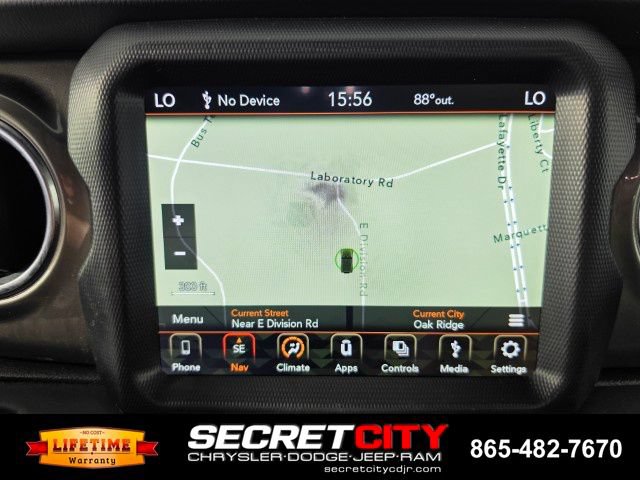 Used 2023 Jeep Wrangler Unlimited Sahara AWD/4WD image 21
