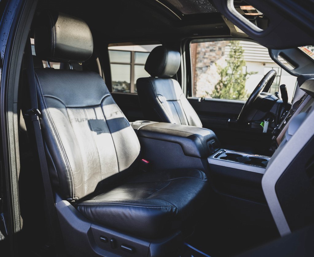 Used 2016 Ford F350 Lariat image 31