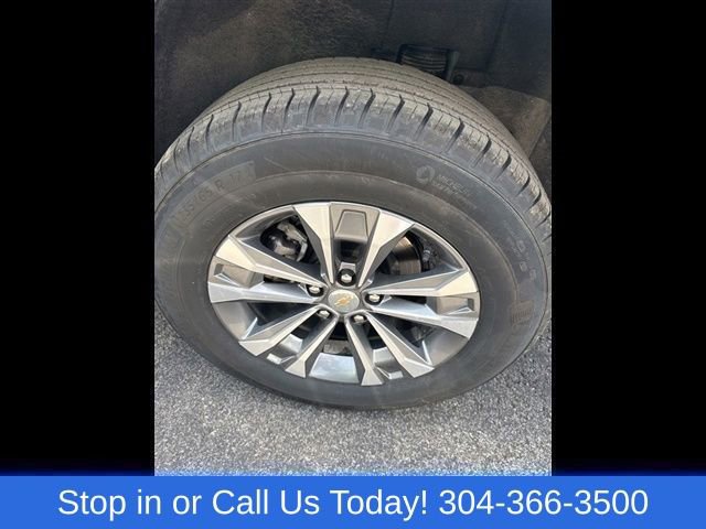 Used 2026 Chevrolet Equinox LT AWD/4WD image 8