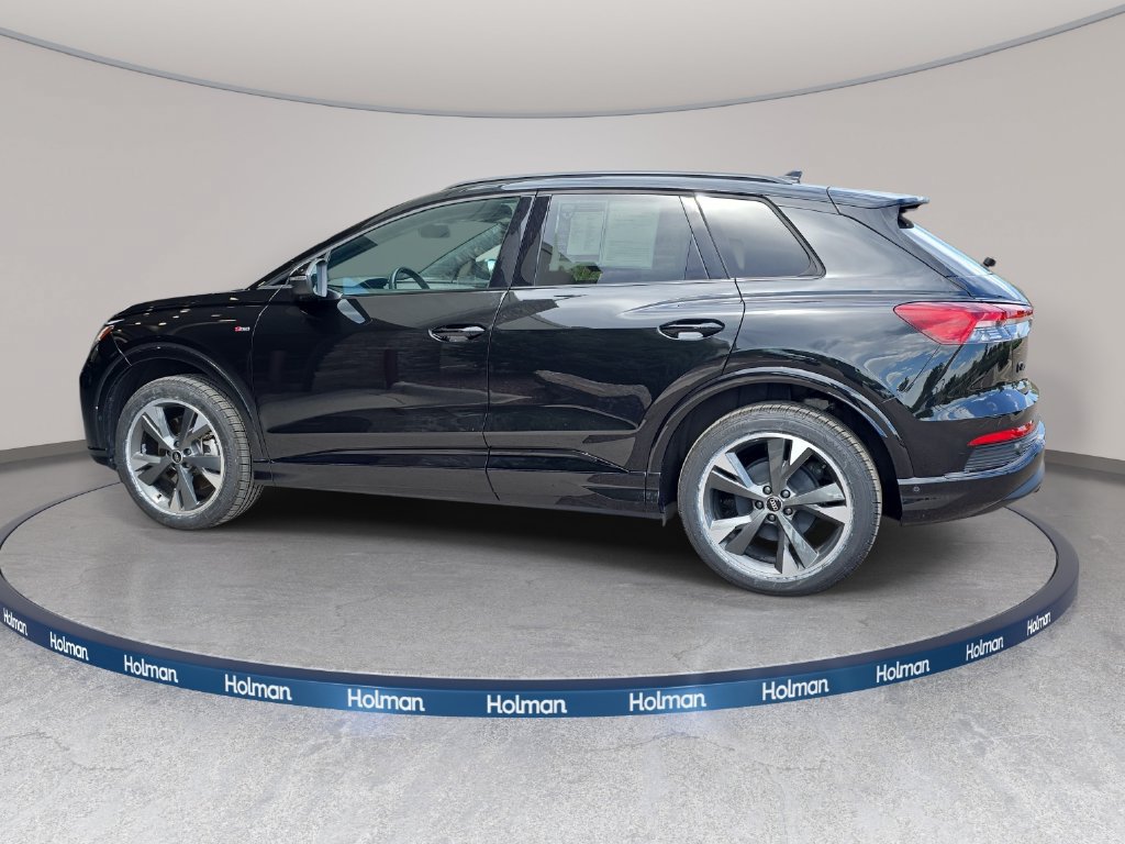 Certified 2024 Audi Q4 e-tron Premium Plus AWD/4WD image 8