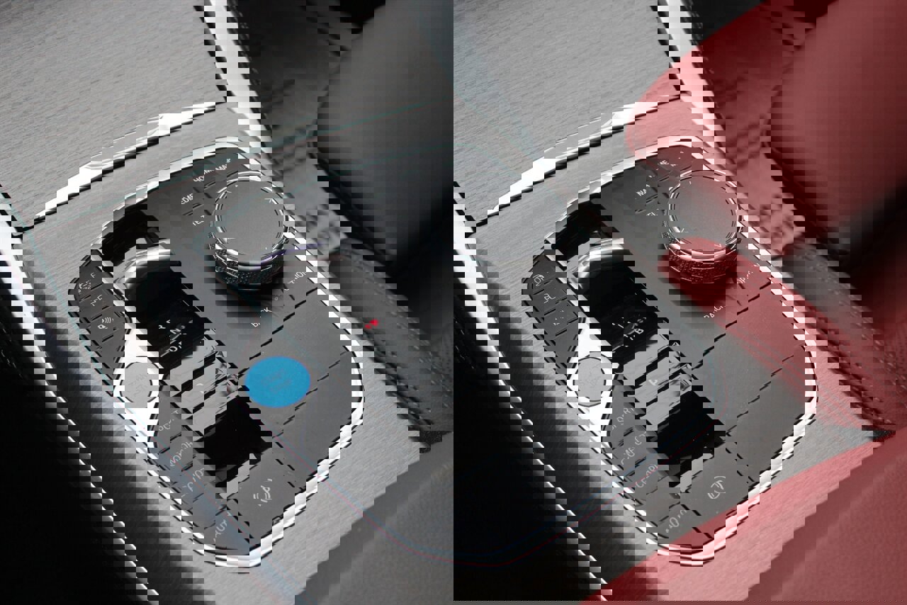 Used 2025 BMW i4 xDrive40i w/ M Sport Package image 8