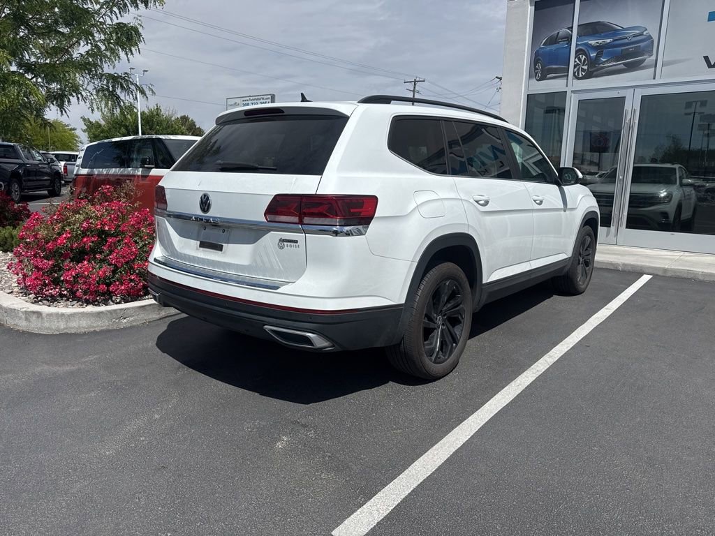 Used 2023 Volkswagen Atlas SE w/ Panoramic Sunroof Package AWD/4WD image 5
