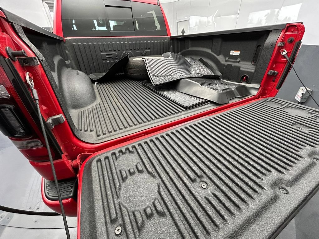 Used 2023 RAM 1500 Laramie AWD/4WD image 46