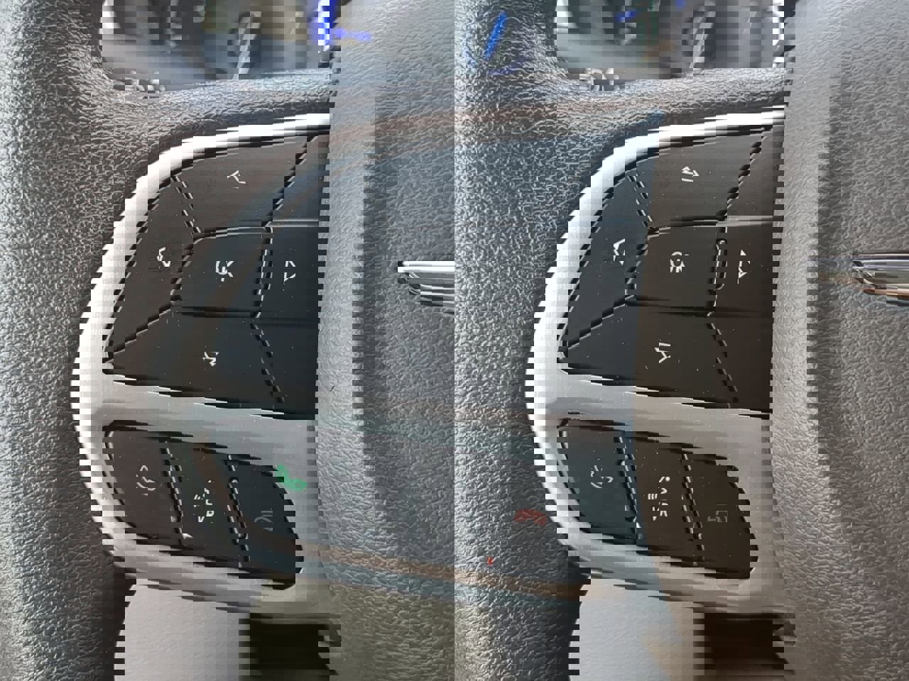 Certified 2020 Chrysler Voyager LX image 21