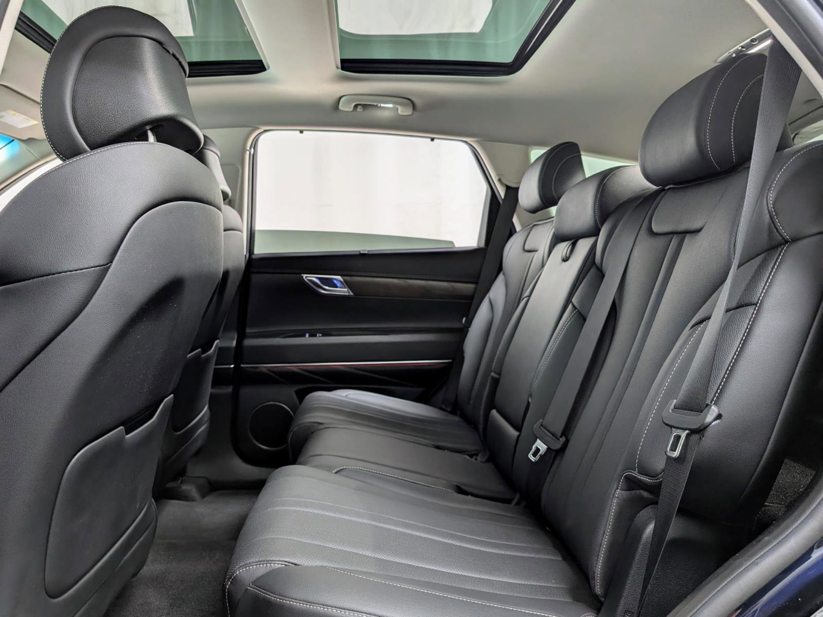 Used 2024 Genesis GV80 3.5T image 19