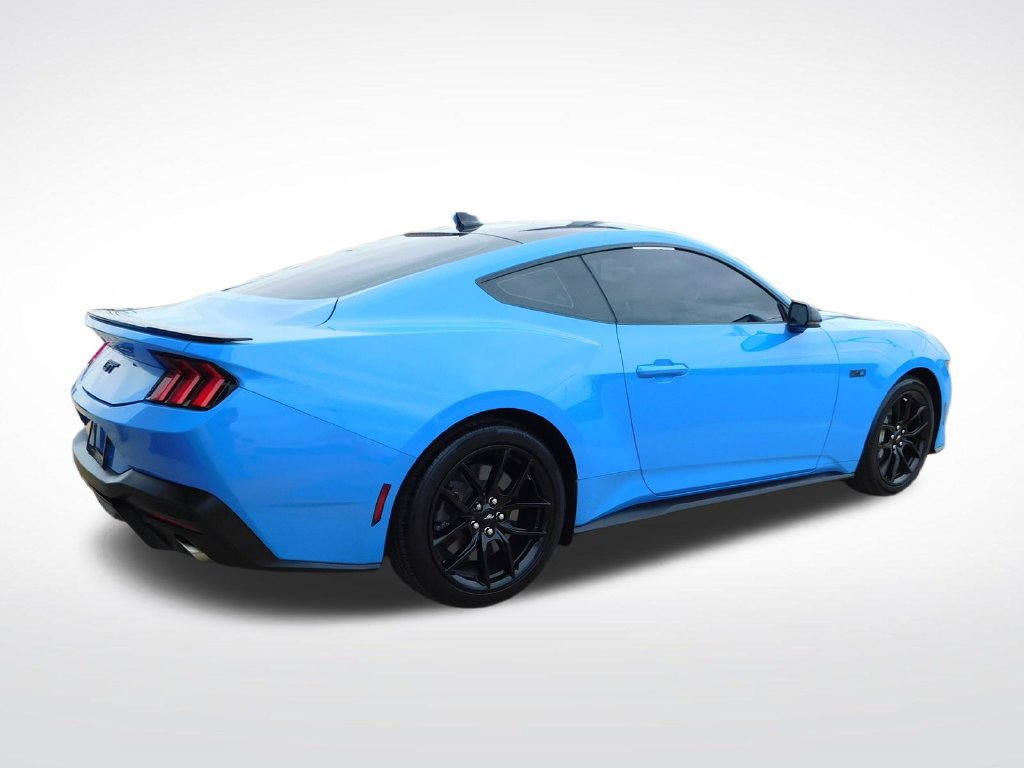 Used 2024 Ford Mustang GT Premium RWD image 3
