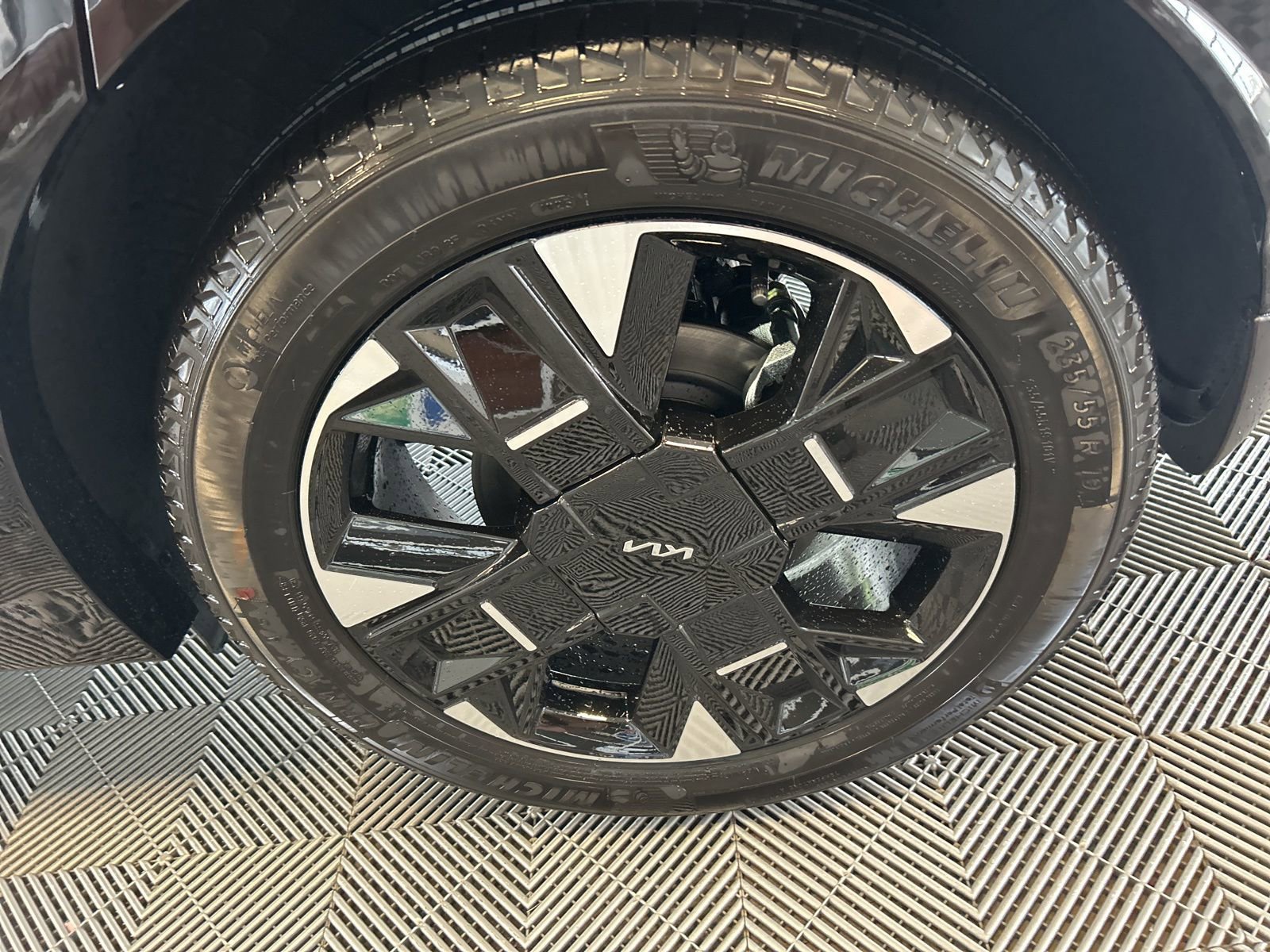 New 2026 Kia Sportage SX image 9