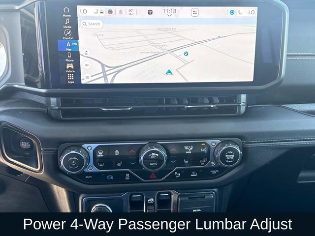 Used 2024 Jeep Wrangler Unlimited Sahara w/ Technology Group AWD/4WD image 32