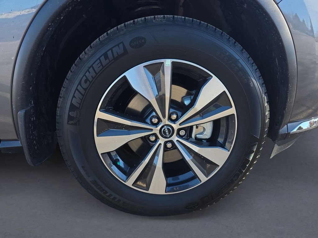 Used 2024 Nissan Murano SV image 14