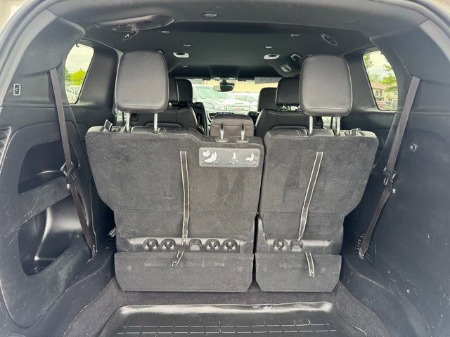 Used 2020 Chrysler Pacifica Touring-L Plus w/ Advanced Safetytec Group FWD image 9