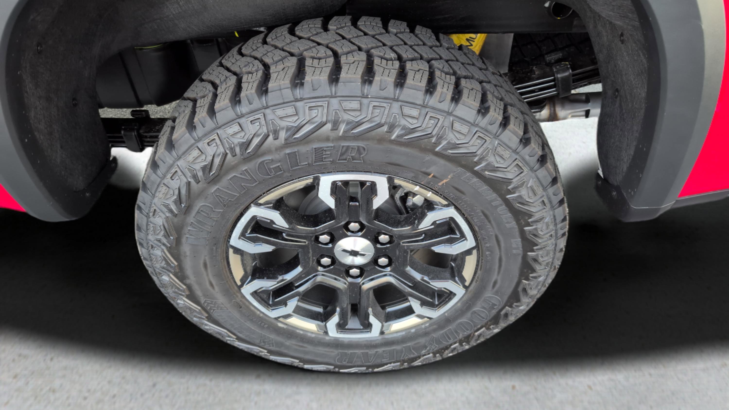 New 2026 Chevrolet Silverado 1500 ZR2 image 29